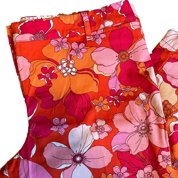 EUC Talbots Floral Cropped Pants Size: 16P - Picture 2 of 9
